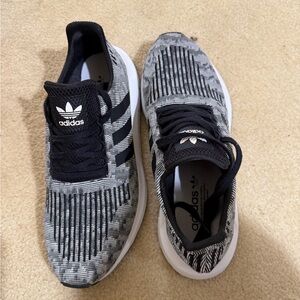 Men adidas black and white sneakers